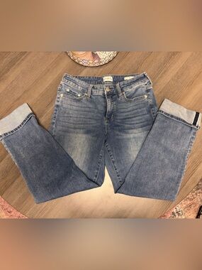 Wonderly Medium Blue Mid Rise Skinny Crop Cuffed Jeans